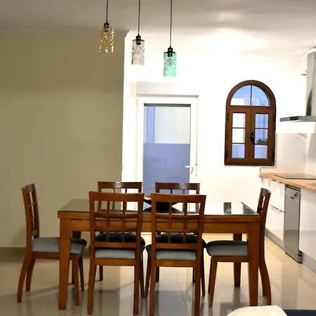 Almina בית נופש